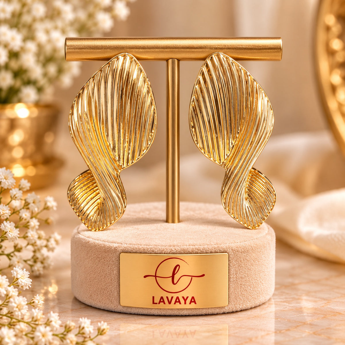 Oversized Fine-Ribbed Organic Leaf Dangler Studs for Festive & Cocktail Glam